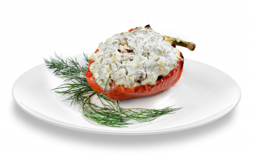Перец фаршированный овощами