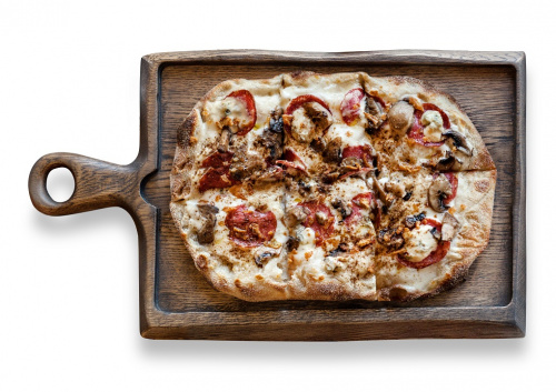 Римская пицца с салями и дорблю 